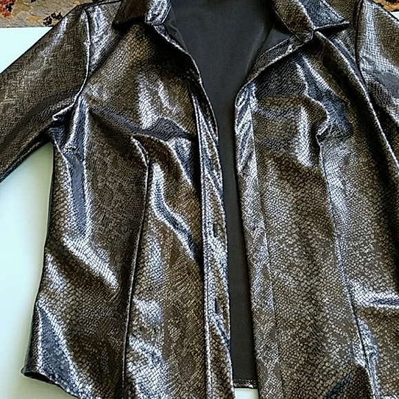 NWT LIGHT WEIGHT MANMADE BLACK JACKET - Picture 6 of 8